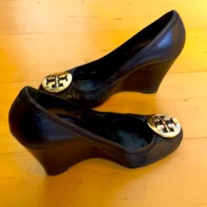 Tory Burch Wedges Size 8 Black